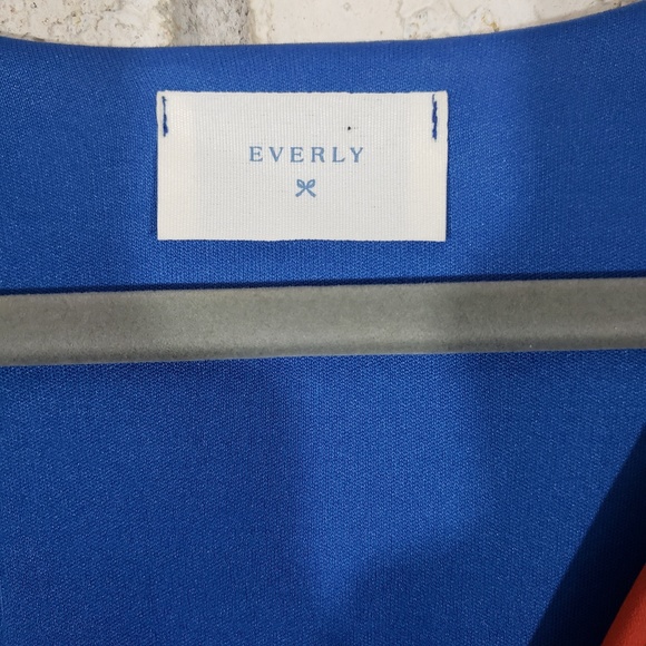 Everly Asymmetrical pattern maxi dress - Picture 3 of 4